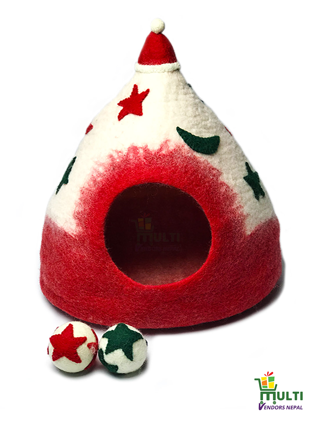 COZY CHRISTMAS CAT CAVE