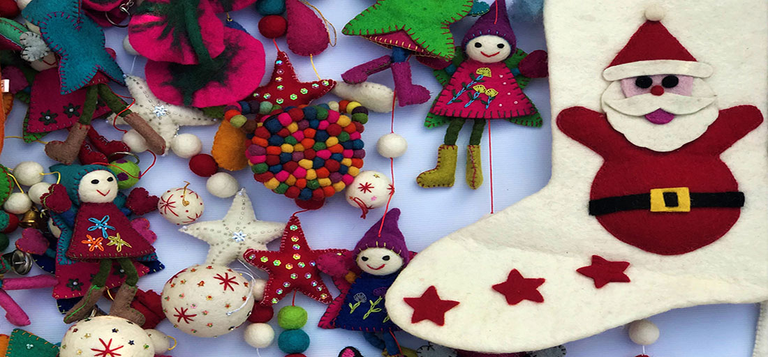  Uniquely Shaped wool fibers